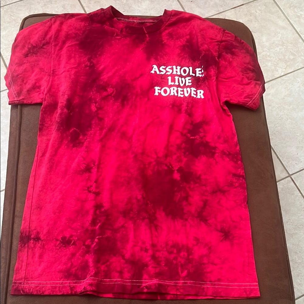 Assholes Live Forever Red Graphic T-Shirt Size Medium Red Tie-Dyed New